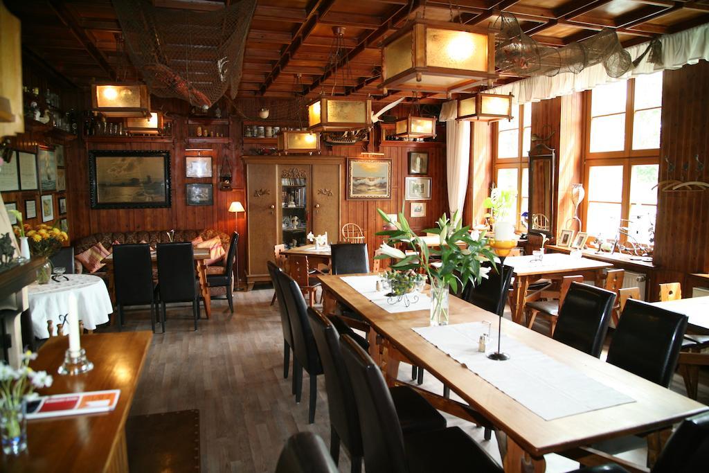 Kluis 老学院餐厅旅馆酒店 外观 照片